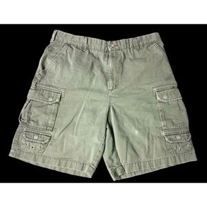 IZOD Men’s Size 36 Olive Green Cargo Shorts 6‎ Pockets Plus 4 Coin Pockets